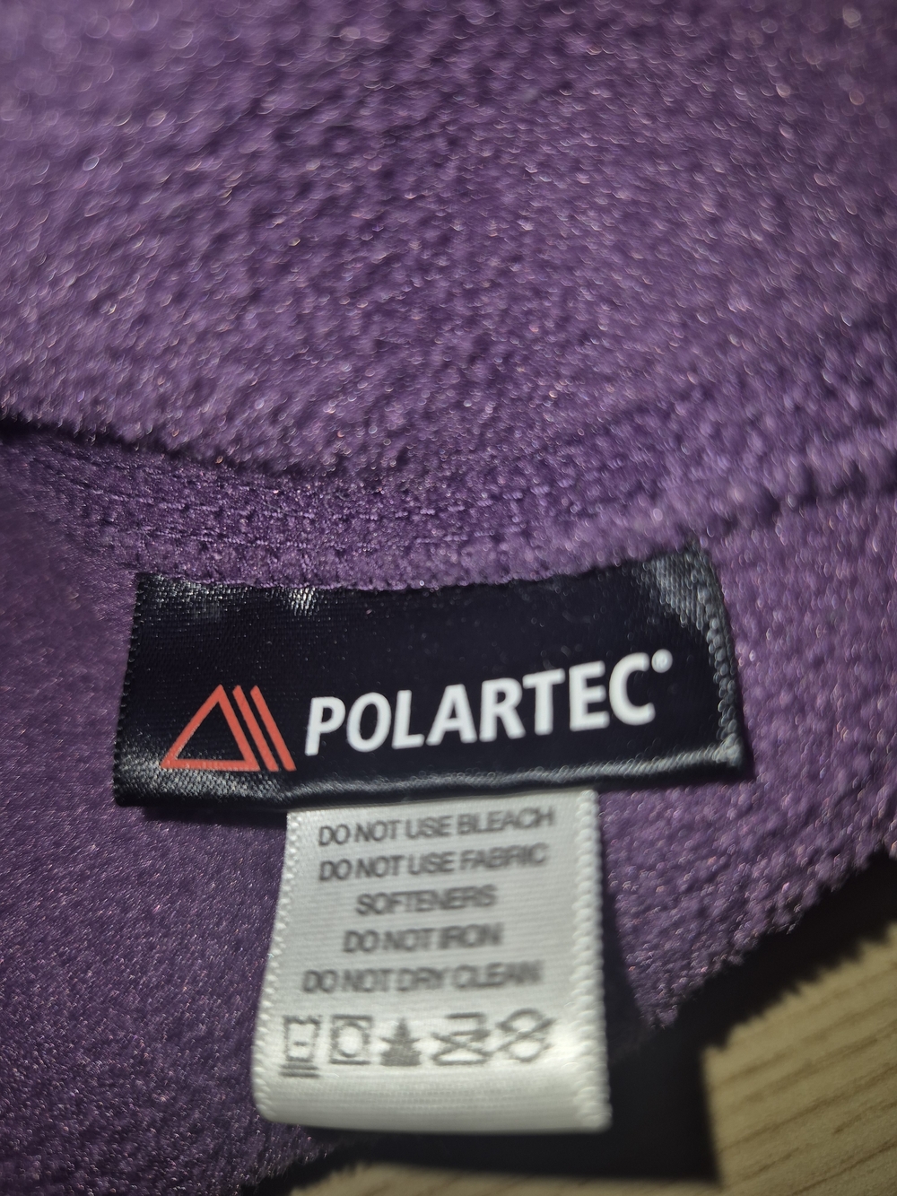 Womans Small Eastern Mountain Sports Purple Zip-Up Fleece Jacket - Picture 6 of 7